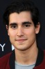 photo Henry Zaga